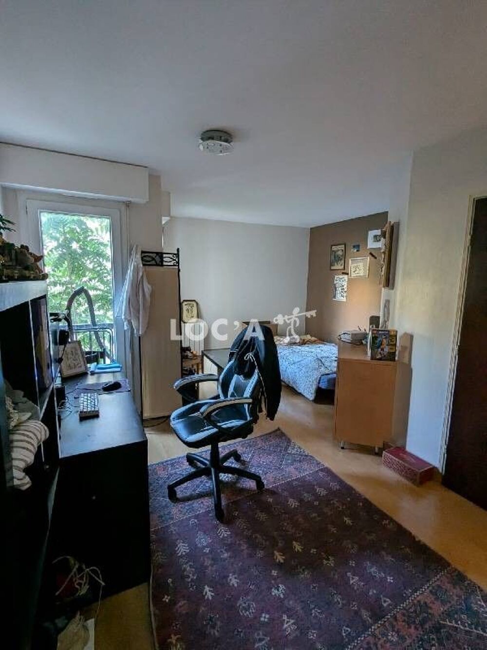 550€ cc / Mois GARE STUDIO Meublé de 23 m² situé dans ....