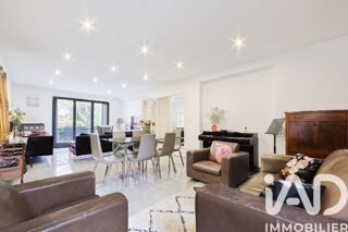  Appartement à vendre 10 pièces 176 m²