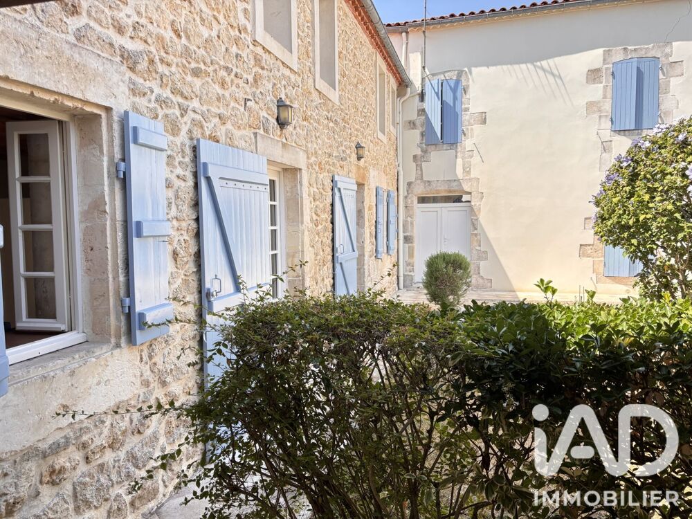 Vente Maison Vente Maison de village 9 pièces L'Éguille