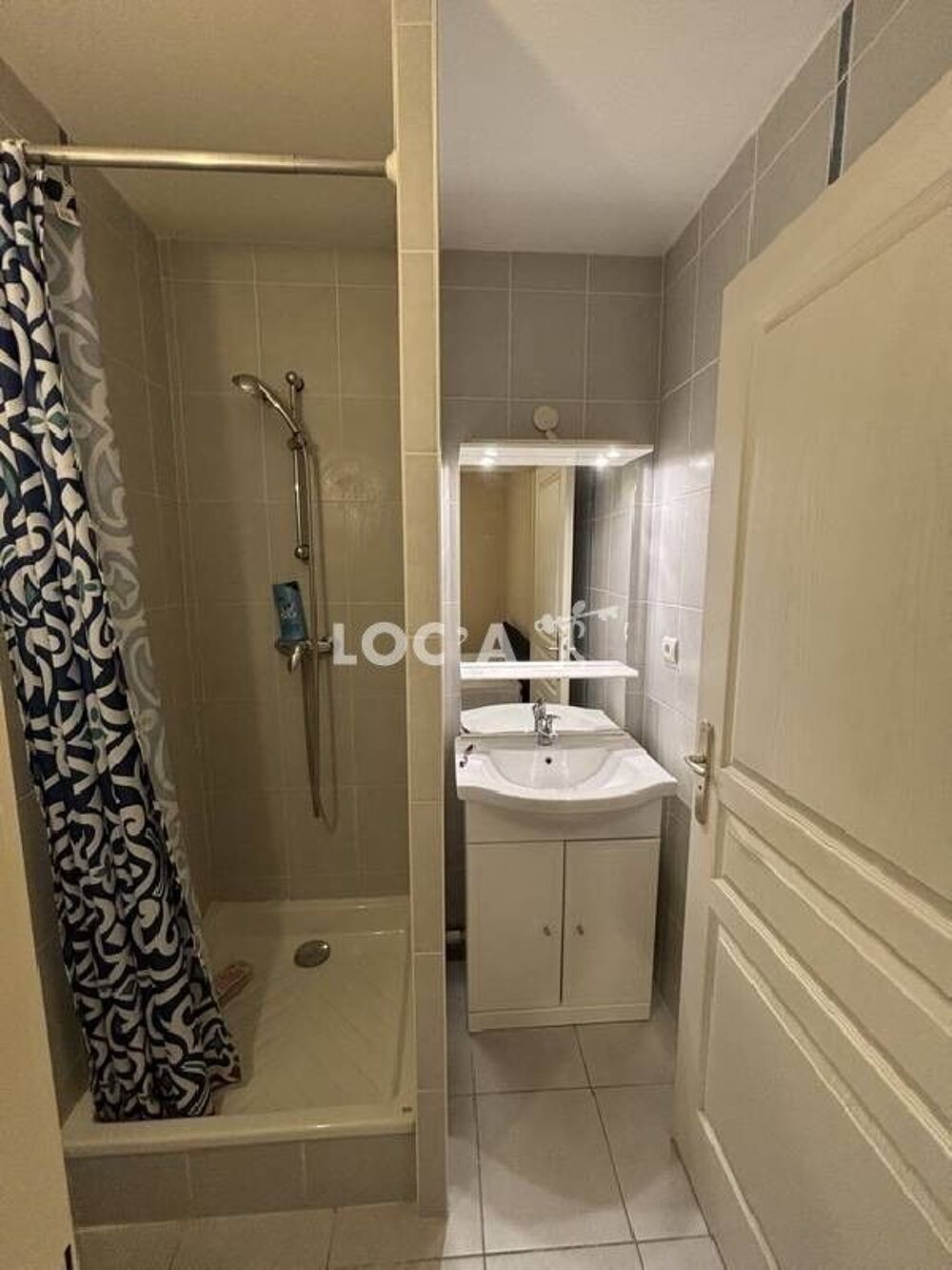 800€ cc / Mois - Appartement F2 Meublé de 39 m² situé da....