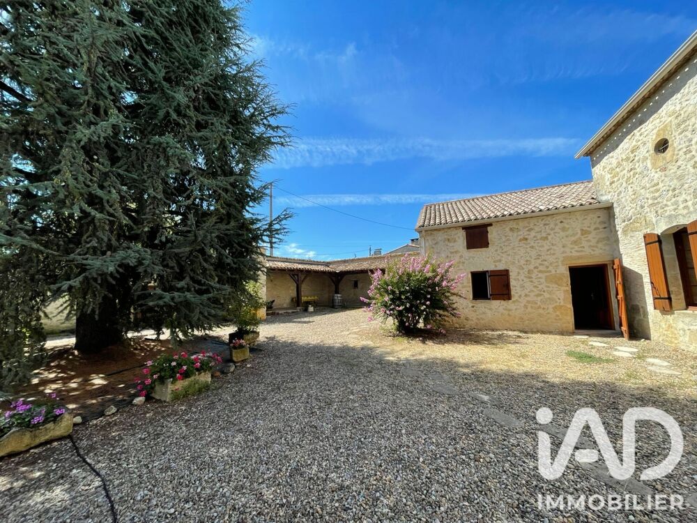 Vente Maison Vente Maison de campagne 9 pièces Gensac