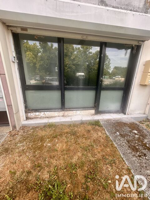 Vente Boutique/Local commercial 68 m&sup2; 75000 10600 La chapelle-saint-luc