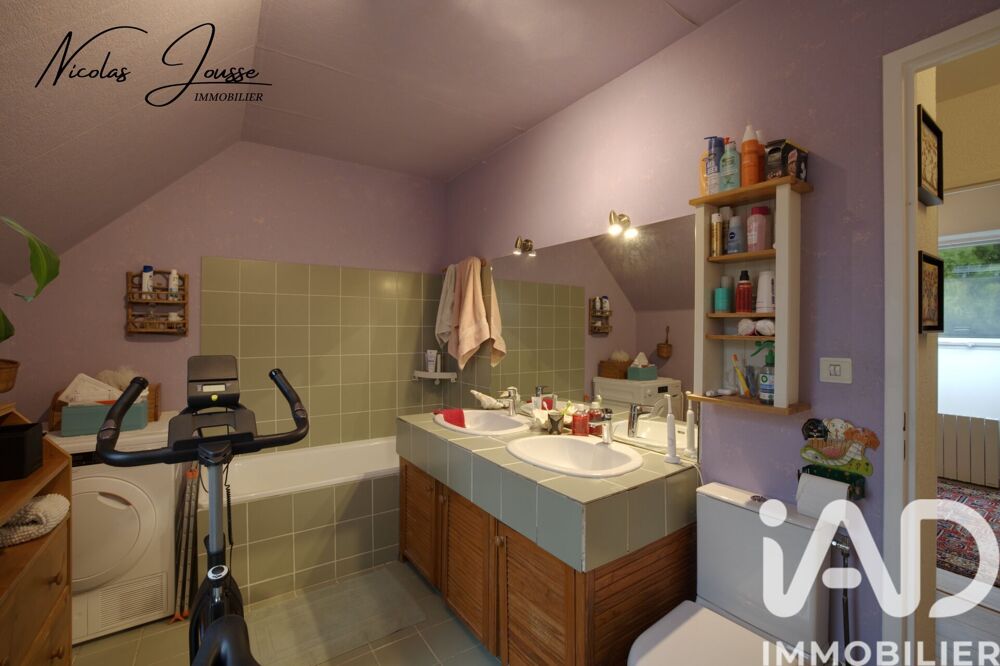 à vendre  Maison Échenevex (01170)