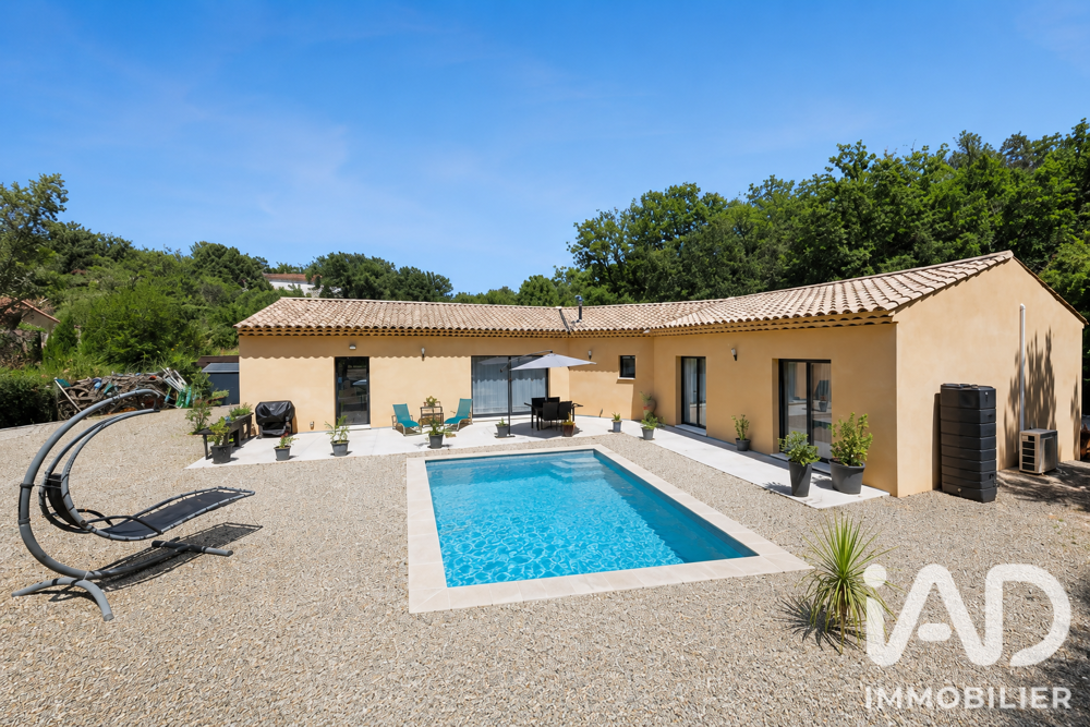 Vente Maison Vente Maison d'architecte 6 pièces Châteaudouble