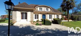  Maison à vendre 8 pièces 217 m²