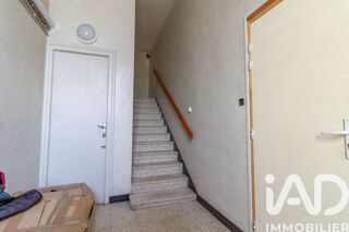 Immeuble � vendre 240 m�