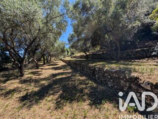  Terrain à vendre 1049 m²