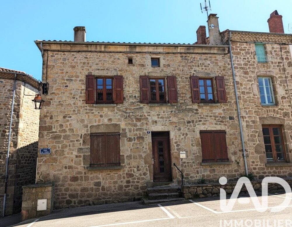 Maison 8 pièces 156 m² · à Saint-Félicien · 156 m² · 120 000 €