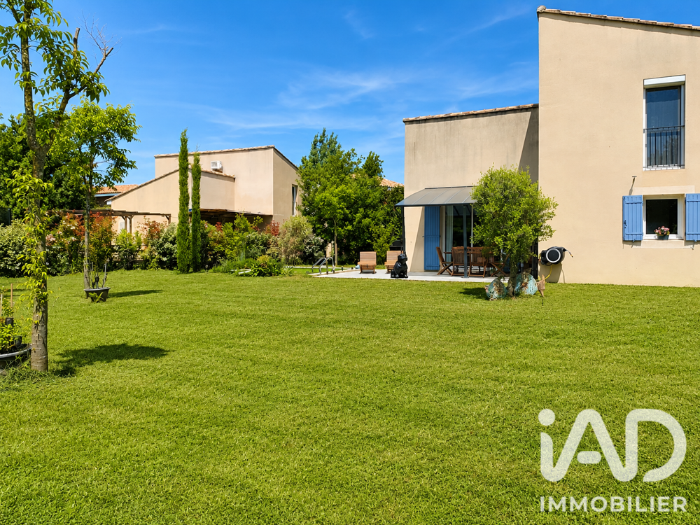 Vente Maison Vente Maison/villa 4 pièces Saint-saturnin-lès-avignon
