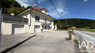  Immeuble à vendre 197 m²