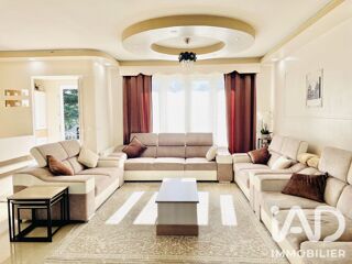  Maison à vendre 10 pièces 161 m²