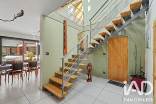  Maison à vendre 6 pièces 225 m²