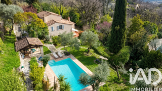  Maison à vendre 8 pièces 211 m²