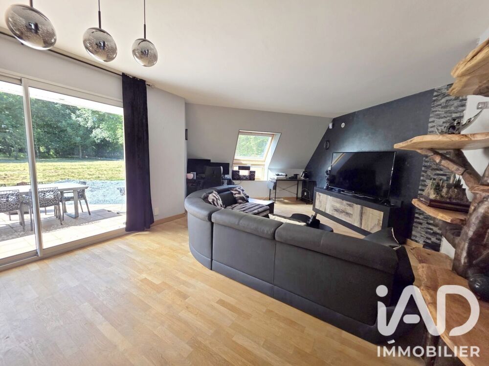 Vente Maison Vente Maison/villa 8 pièces Bégard