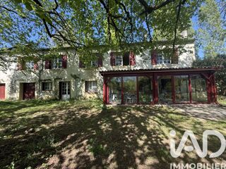  Maison à vendre 12 pièces 252 m²