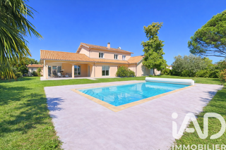  Maison à vendre 8 pièces 217 m²