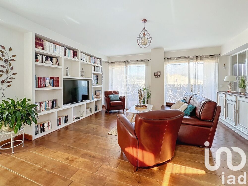 Vente Maison Vente Maison traditionnelle 8 pièces Carqueiranne