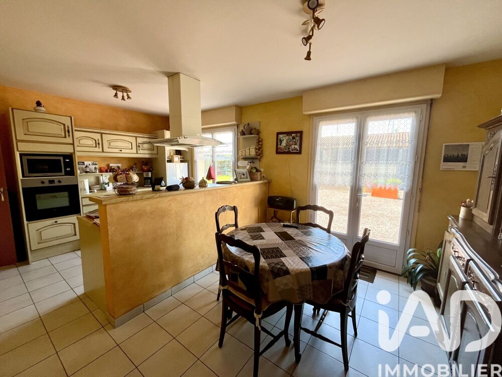 Vente Maison Vente Maison traditionnelle 6 pièces La genétouze