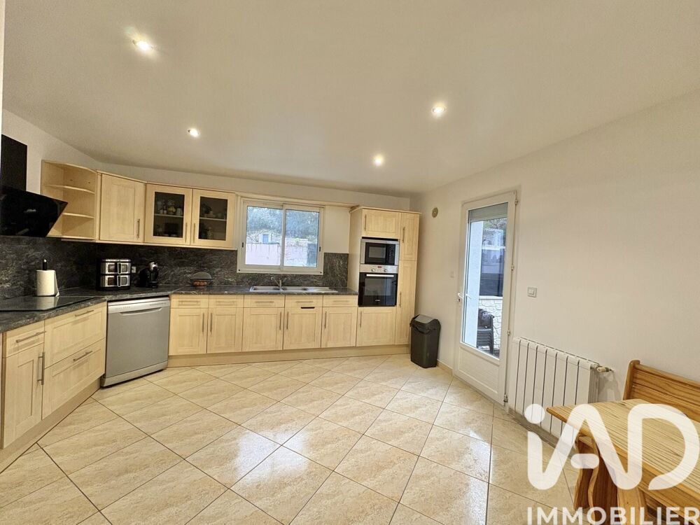 à vendre  Maison Nimes (30900)