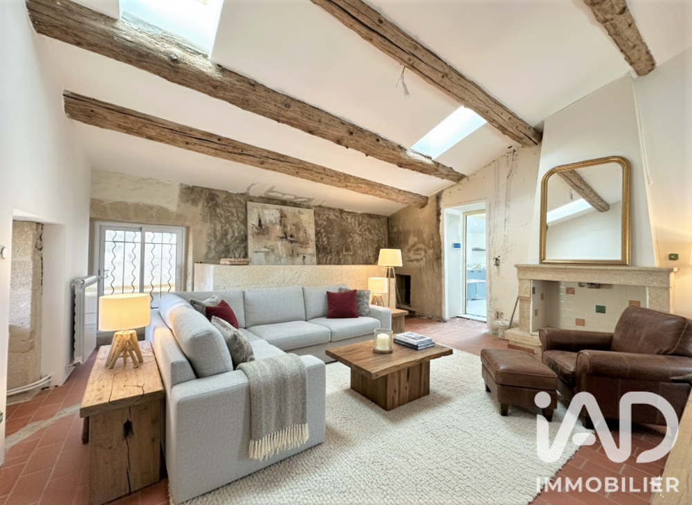 Vente Maison Vente Maison de village 6 pièces Vers-pont-du-gard