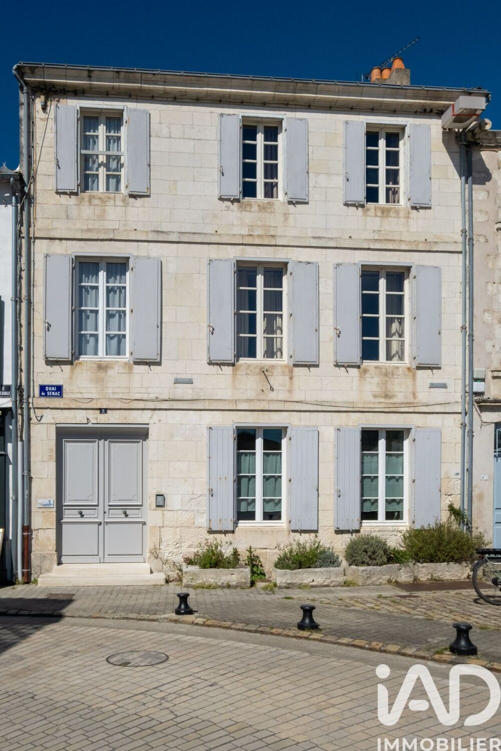 à vendre  Maison La Flotte (17630)