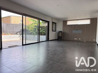  Maison à vendre 10 pièces 205 m²