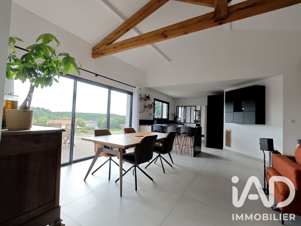 Vente Maison Vente Pavillon 5 pièces Saint-jean-d'angély