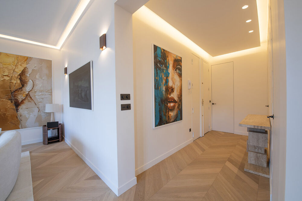 Vente Appartement Avenue Bosquet - 121 m² - Vue Tour Eiffel - Rénové architecte Paris 7