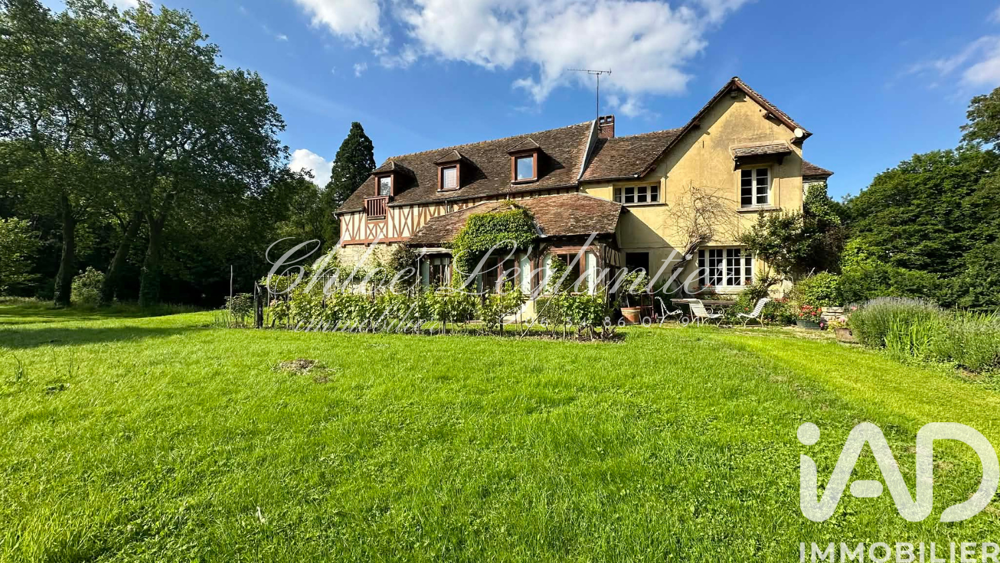 Maison 8 pièces 311 m² · à La Queue-en-Brie · 311 m² · 1 750 000 €