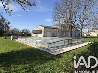  Maison à vendre 11 pièces 228 m²