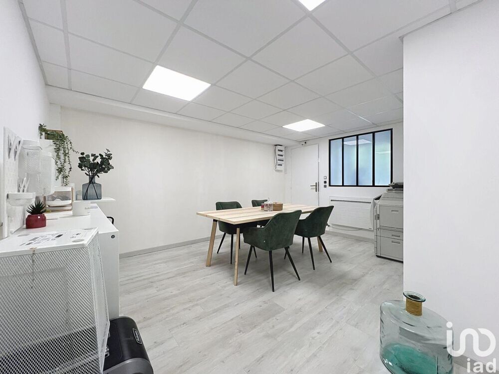   Location Bureaux 20 m&sup2; Lésigny