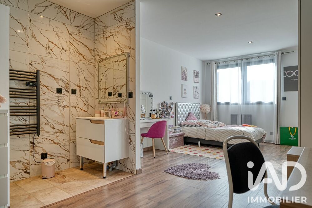 à vendre  Maison Orgeval (78630)