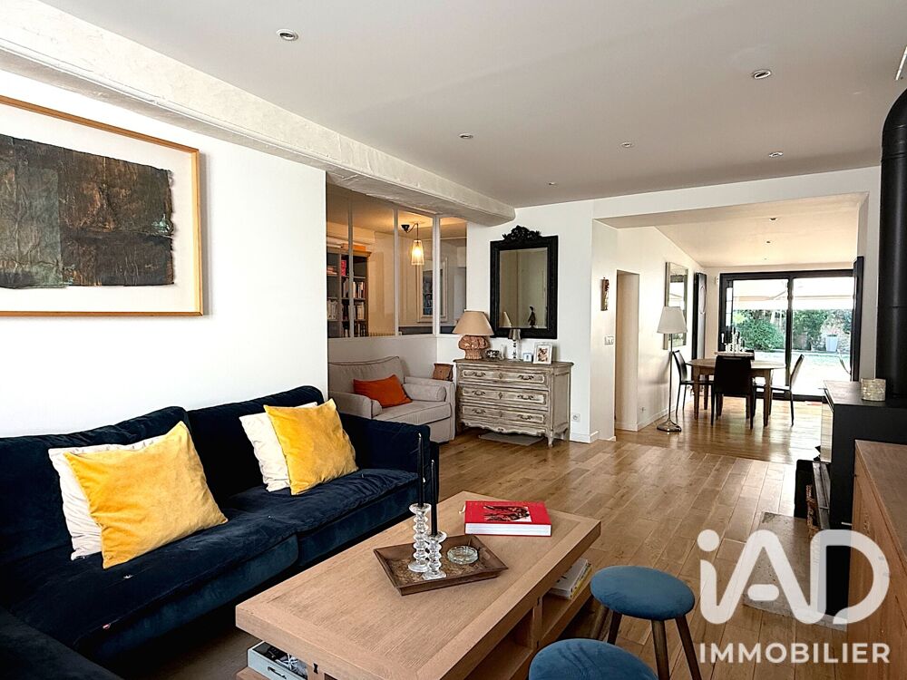 vente Maison - 6 pièce(s) - 177 m² Montfort-l'Amaury (78490)
