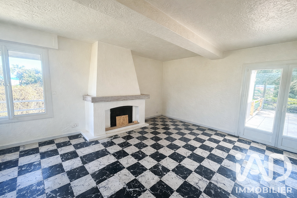 à vendre  Maison Vallauris (06220)