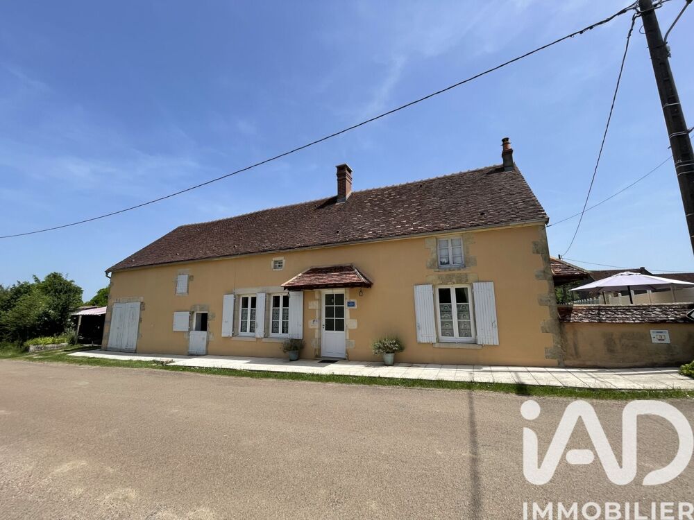 Maison 6 pièces 140 m² · à Menou · 140 m² · 252 500 €