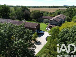  Maison à vendre 13 pièces 564 m²