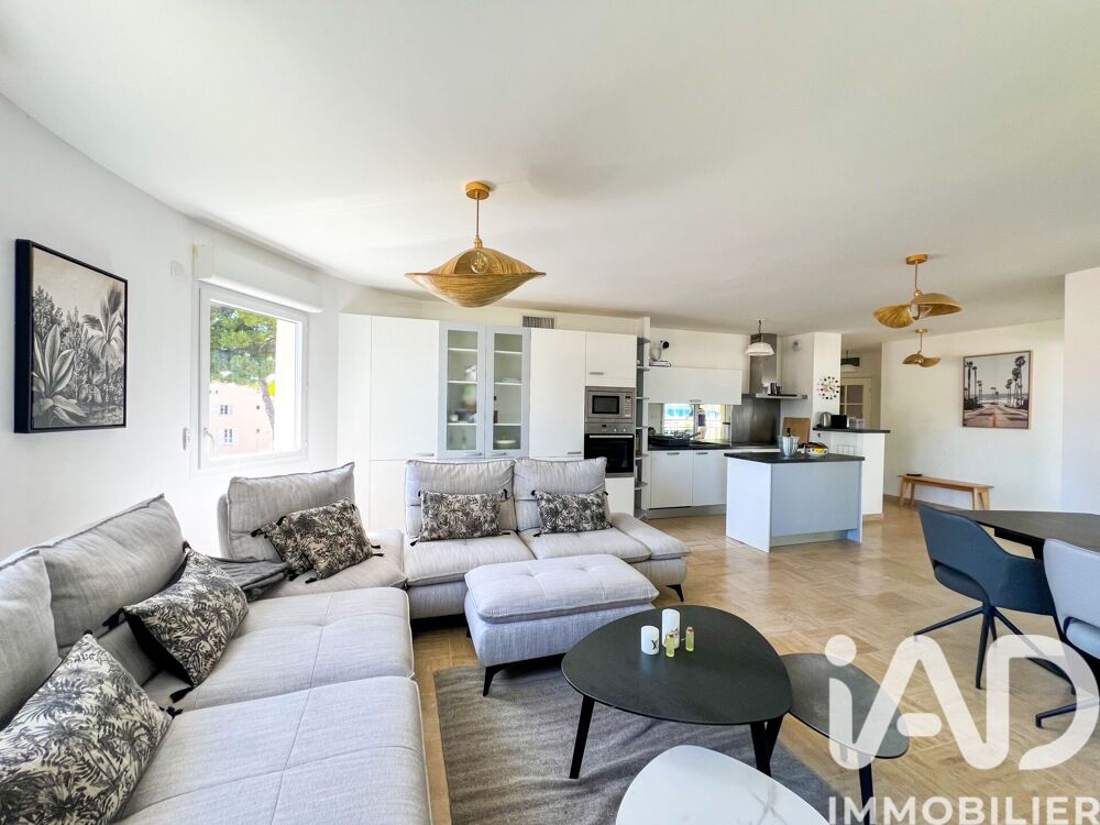 à vendre  Appartement Hyères (83400)