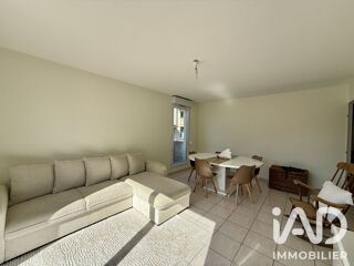  Appartement à louer 5 pièces 77 m²
