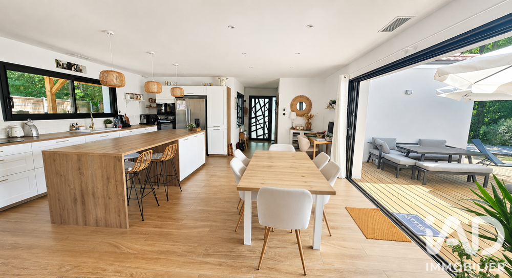 Vente Maison Vente Maison/villa 5 pièces Salles