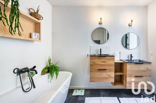  Maison à vendre 8 pièces 230 m²