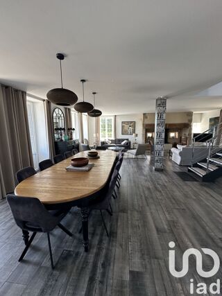  Maison à vendre 9 pièces 227 m²