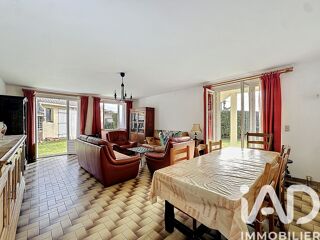  Maison à vendre 10 pièces 232 m²