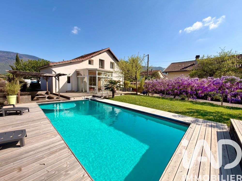 Maison 7 pièces 208 m² · à Vif · 208 m² · 545 000 €