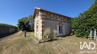  Immeuble à vendre 366 m²