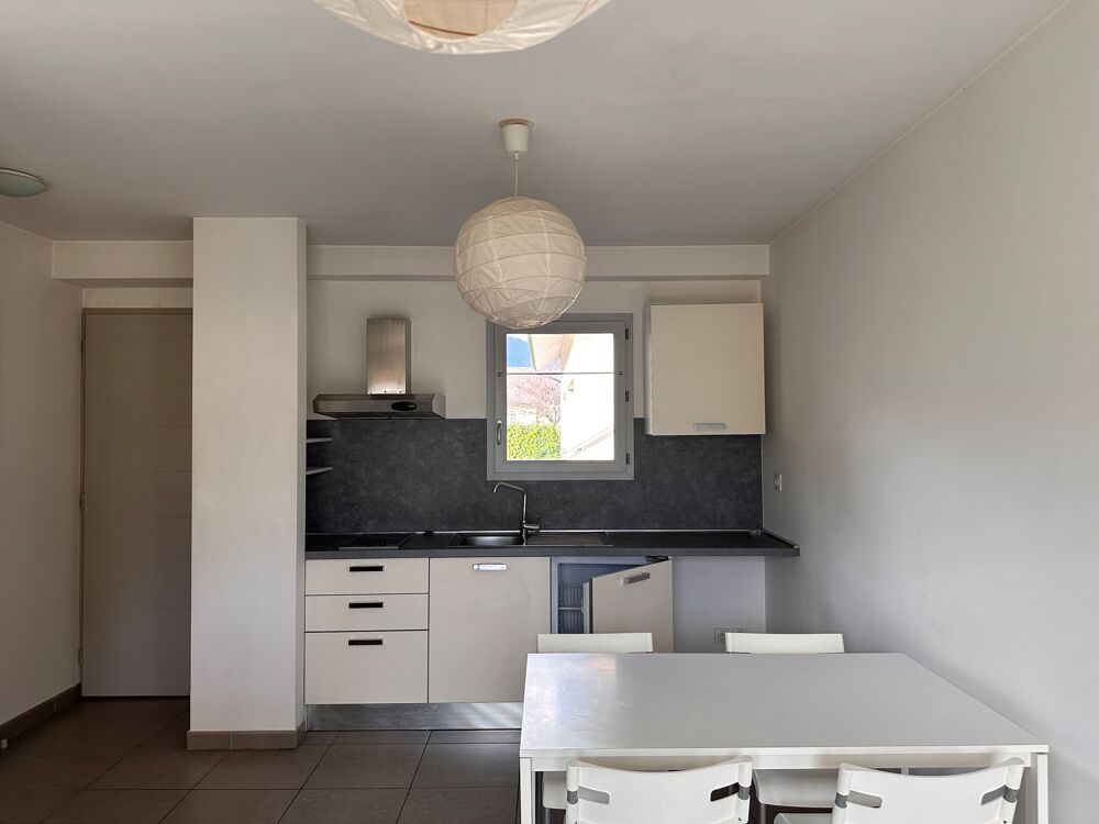 Appartement T2 meublé avec balcon La Motte-Servolex