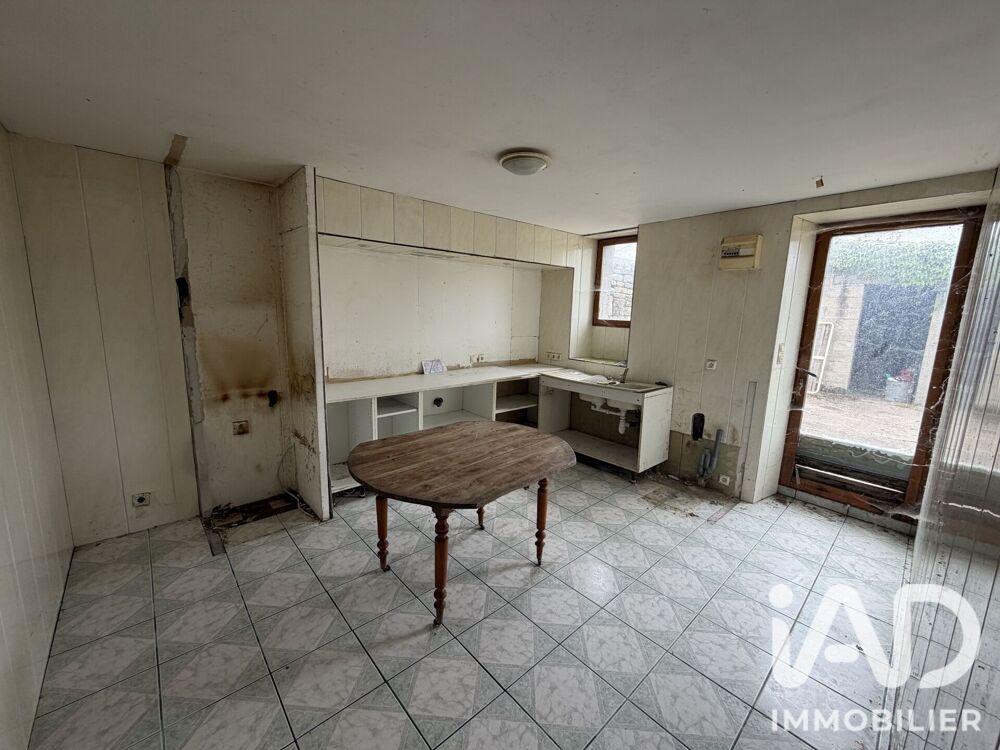 Vente Maison Vente Maison de village 5 pièces Souvigné