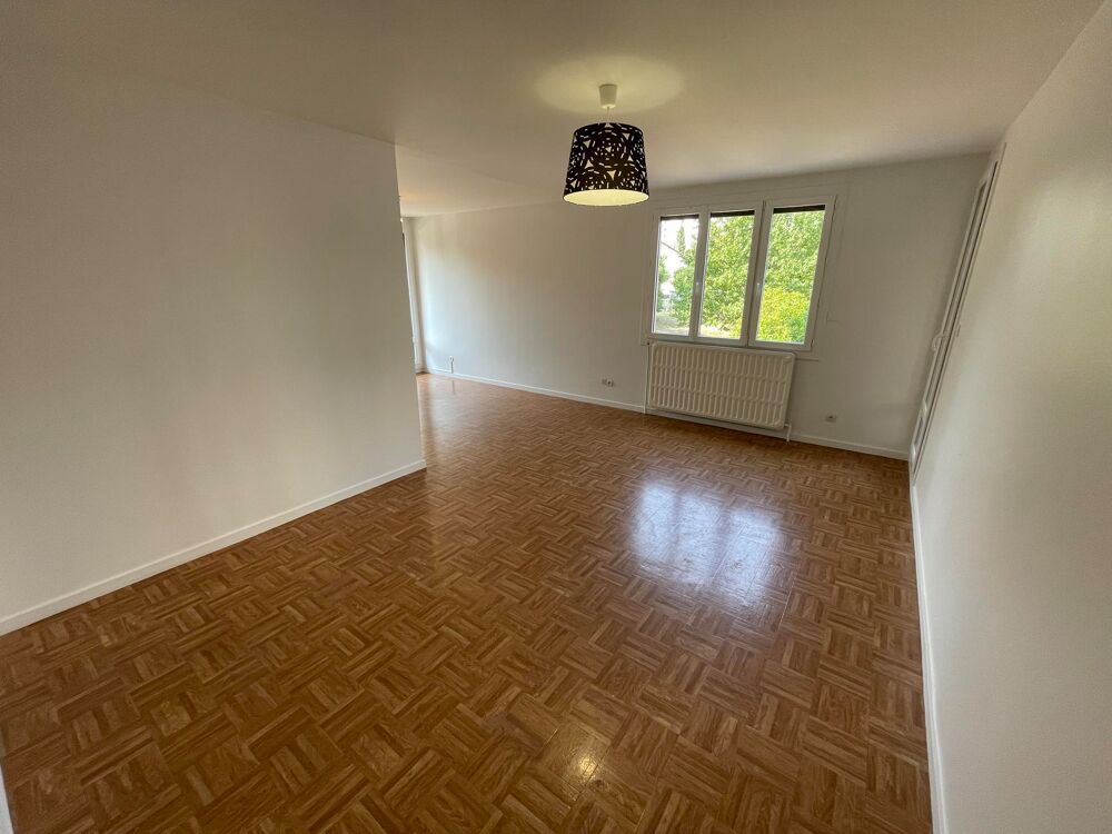 location Appartement - 3 pièce(s) - 81 m² Seyssinet-Pariset (38170)