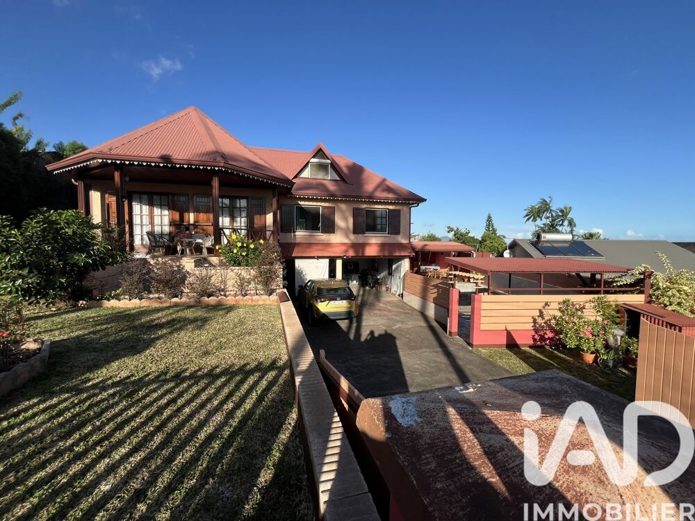 Vente Maison Vente Maison traditionnelle 7 pièces Saint-louis