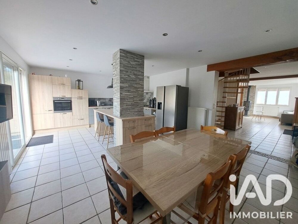 Vente Maison Vente Maison traditionnelle 6 pièces Fitz-james