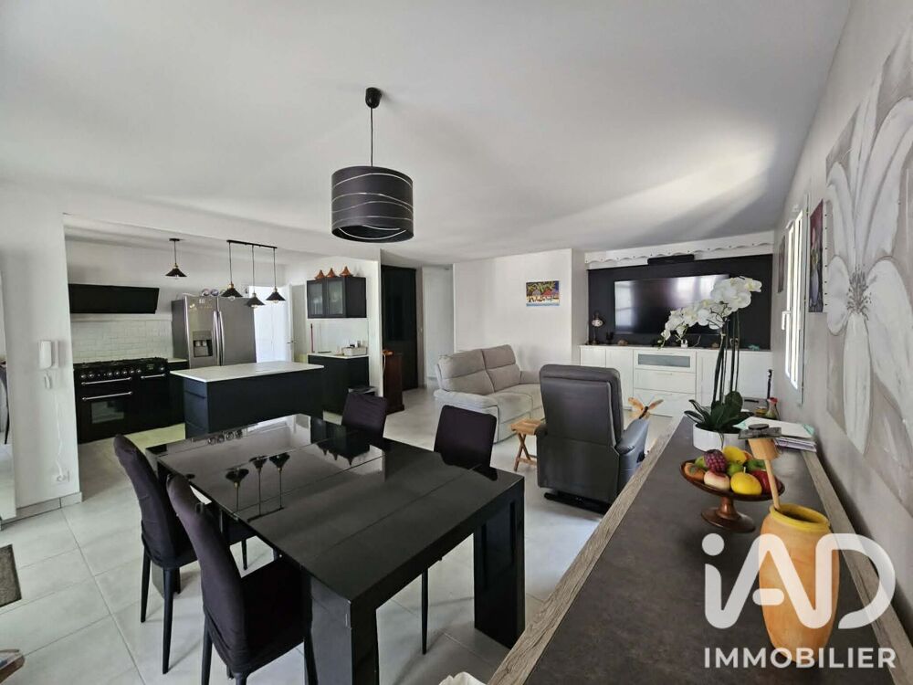 Vente Maison Vente Maison traditionnelle 6 pièces Saint-georges-de-didonne
